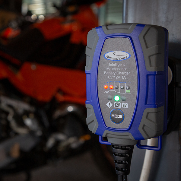 1A Intelligent Battery Charger - Image 5